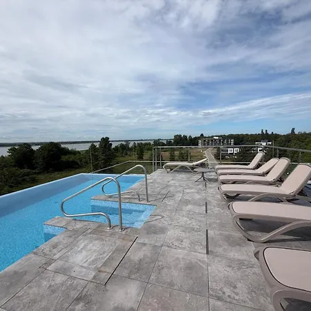 Sea&lake Elegant With Parking & Terrace By Renters Apartman *