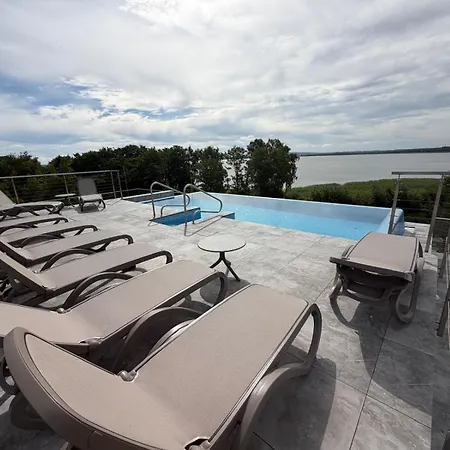 Sea&lake Elegant With Parking & Terrace By Renters