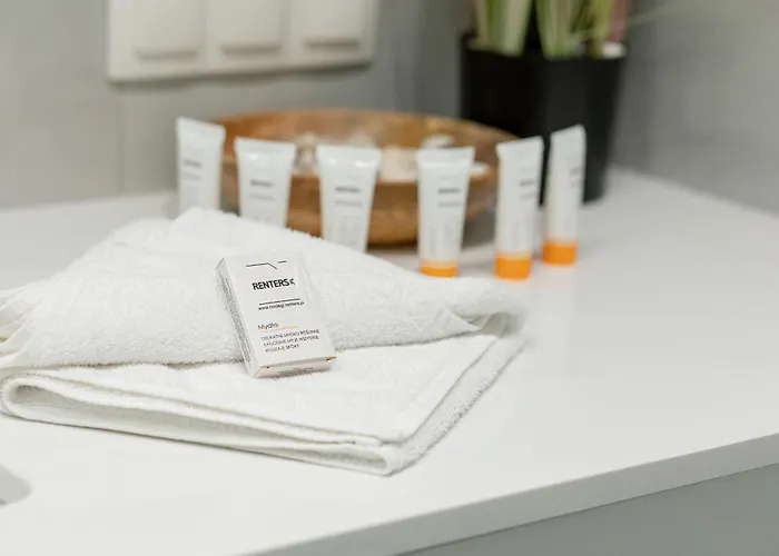 Sea&lake Elegant With Parking & Terrace By Renters