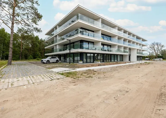 Sea&lake Elegant With Parking & Terrace By Renters Апартаменты